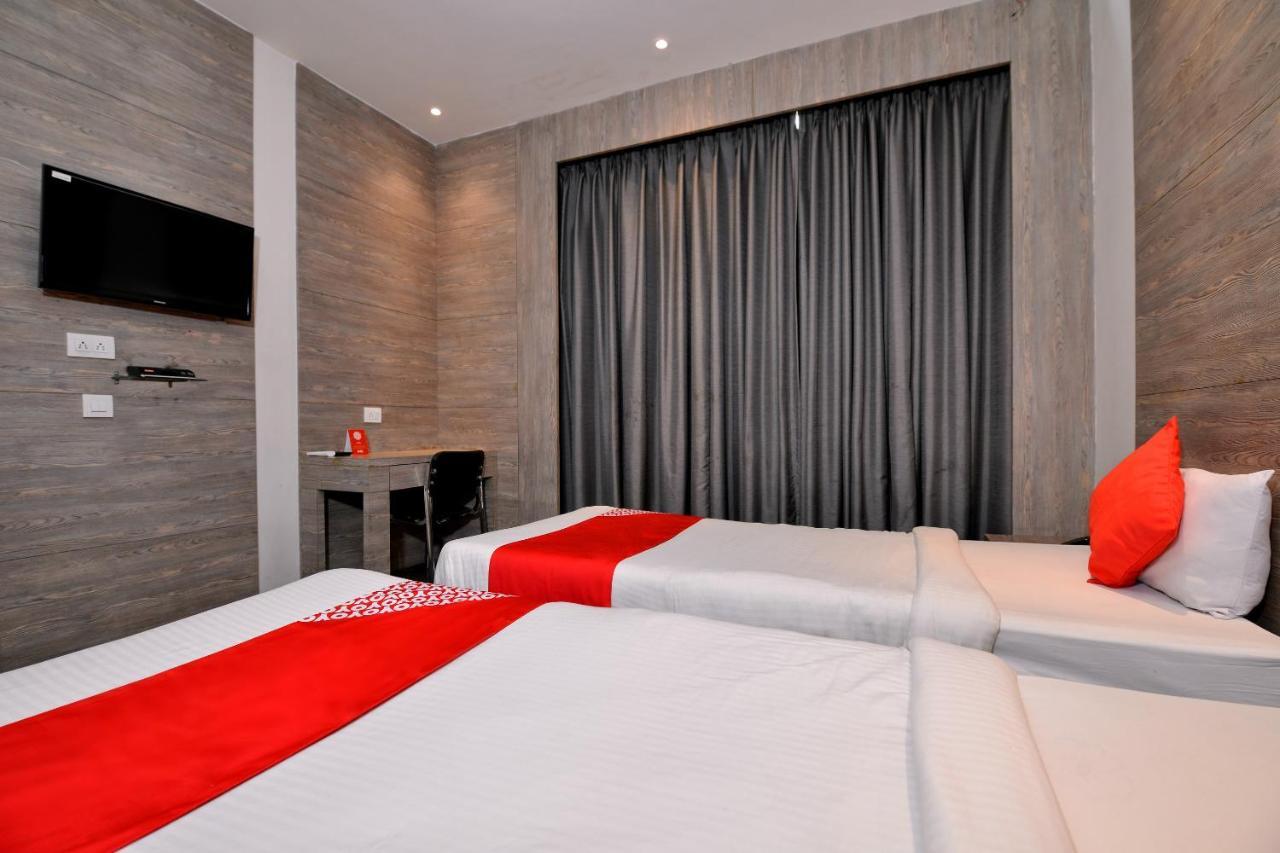 Vaccinated Staff - Capital O 7899 Casa Hotel โกลกาตา ภายนอก รูปภาพ