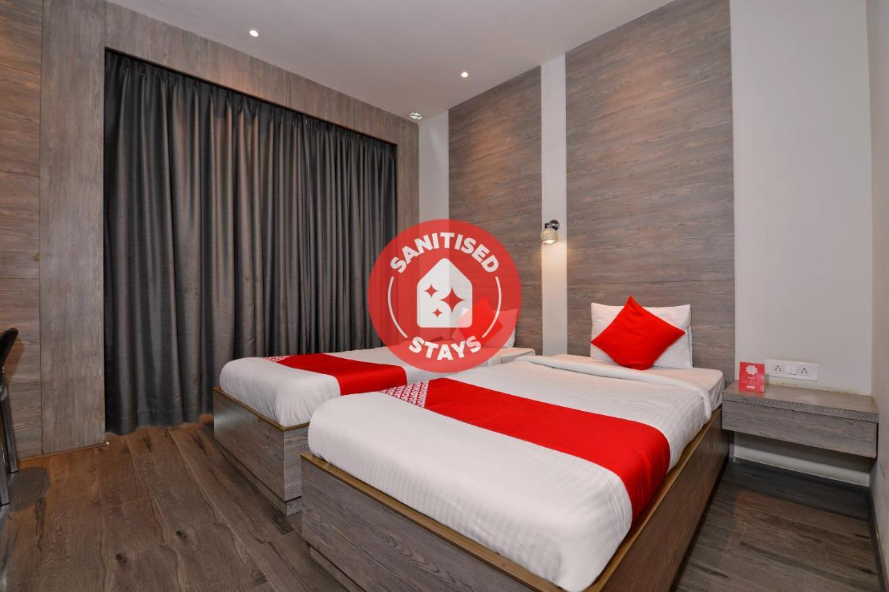 Vaccinated Staff - Capital O 7899 Casa Hotel โกลกาตา ภายนอก รูปภาพ